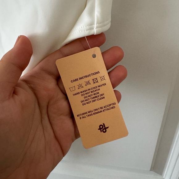 Popilush White Bodysuit - Picture 5 of 9